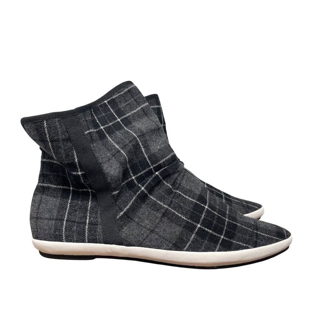 Sanuk Boots Womens 7.5 Gray Plaid Pointed Toe Slouchy Kat Sphynx 1014691
